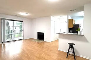 2048 N Rand Rd, Palatine, IL 60074 - Photo 3