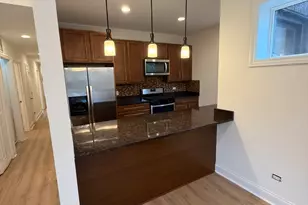7733 N Marshfield Ave, Chicago, IL 60626 - Photo 7