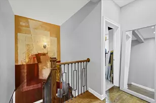 2339 E 72nd St, Chicago, IL 60649 - Photo 11