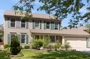 972 Westgate Dr, Aurora, IL 60506 - Photo 1