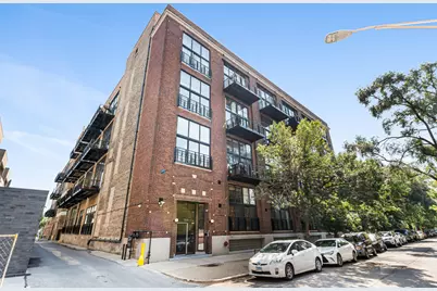 1935 N Fairfield Avenue #402, Chicago, IL 60647 - Photo 1