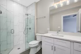 261 Washington Blvd, Oak Park, IL 60304 - Photo 11