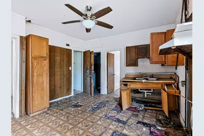 11723 S Stewart Avenue, Chicago, IL 60628 - Photo 9