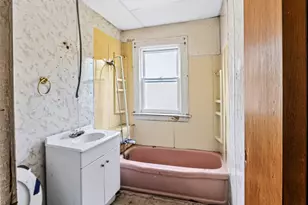 11723 S Stewart Ave, Chicago, IL 60628 - Photo 21