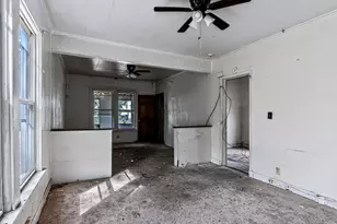11723 S Stewart Ave, Chicago, IL 60628 - Photo 7