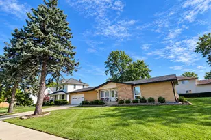 141 W Army Trail Blvd, Addison, IL 60101 - Photo 3