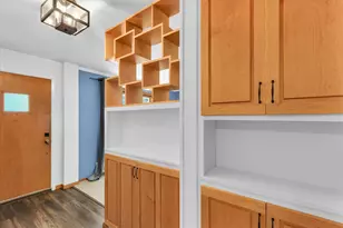 1606 Normandy Dr, Champaign, IL 61821 - Photo 5