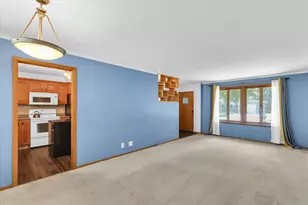1606 Normandy Dr, Champaign, IL 61821 - Photo 9