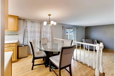 951 Wilma Lane, Elk Grove Village, IL 60007 - Photo 7