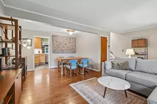 606 S Dryden Pl, Arlington Heights, IL 60005 - Photo 3