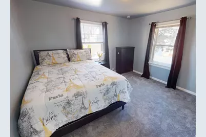 176 E Grand Avenue, Fox Lake, IL 60020 - Photo 27