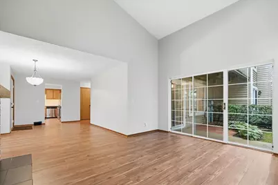 922 W Happfield Drive, Arlington Heights, IL 60004 - Photo 11