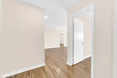 8852 N Leslie Lane #2C, Des Plaines, IL 60016 - Photo 17