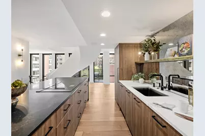 200 E Delaware Place #8C-9C, Chicago, IL 60611 - Photo 9