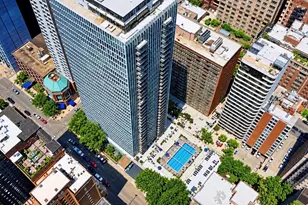 200 E Delaware Pl, Chicago, IL 60611 - Photo 59