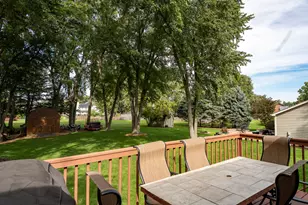 526 Carolyn Ln, Lake Holiday, IL 60552 - Photo 25