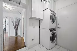 4350 N Broadway St, Chicago, IL 60613 - Photo 31
