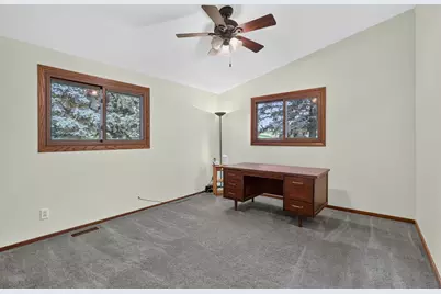 5751 Heatherwood Lane, Rockford, IL 61109 - Photo 19