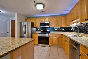 875 E 22nd St, Lombard, IL 60148 - Photo 19