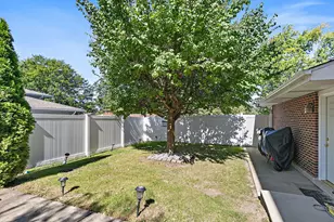 15410 Le Claire Ave, Oak Forest, IL 60452 - Photo 33
