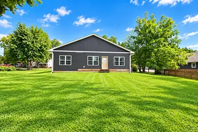 16 Grove Street, Bristol, IL 60512 - Photo 7