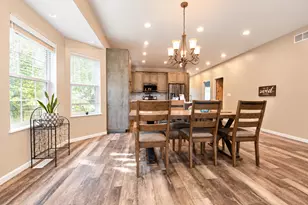 16 Grove St, Bristol, IL 60512 - Photo 9