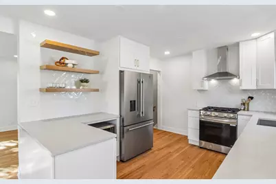7659 S Hoyne Avenue, Chicago, IL 60620 - Photo 9