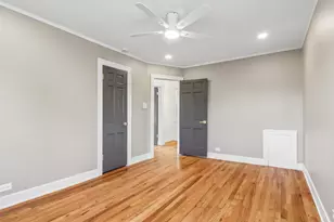 7659 S Hoyne Ave, Chicago, IL 60620 - Photo 19