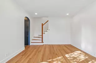 7659 S Hoyne Ave, Chicago, IL 60620 - Photo 13