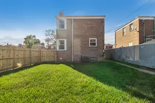 7659 S Hoyne Ave, Chicago, IL 60620 - Photo 31