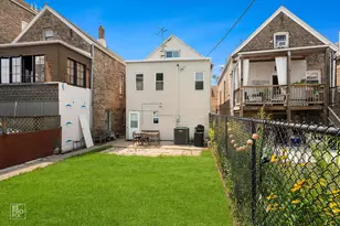 2237 S Oakley Ave, Chicago, IL 60608 - Photo 19
