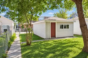8043 S Wood St, Chicago, IL 60620 - Photo 3
