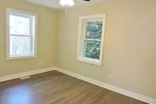 8043 S Wood St, Chicago, IL 60620 - Photo 17