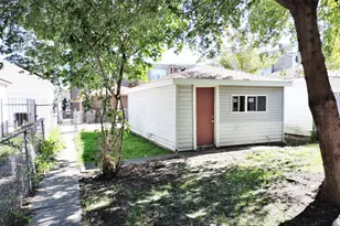 8043 S Wood St, Chicago, IL 60620 - Photo 27