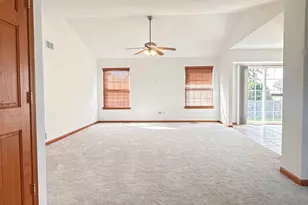 3499 White Oak Dr, Dekalb, IL 60115 - Photo 7