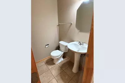 3400 Blue Ridge Drive, Carpentersville, IL 60110 - Photo 11