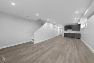 4241 W Walton St, Chicago, IL 60651 - Photo 13