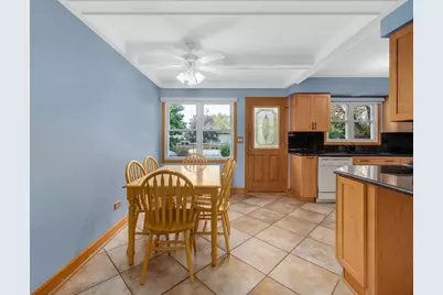 815 N Rumple Lane, Addison, IL 60101 - Photo 9