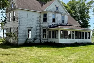 1694 N Maryland Rd, Polo, IL 61064 - Photo 1