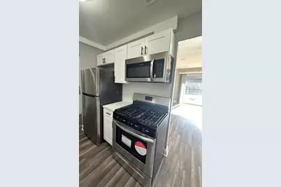 151 W 63rd Street #F101, Westmont, IL 60559 - Photo 5