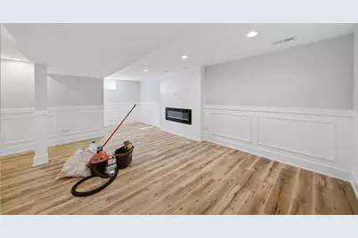 1309 Howard Avenue, Berkeley, IL 60163 - Photo 15