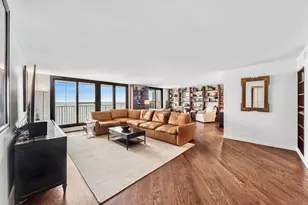 1212 N Lake Shore Dr, Chicago, IL 60610 - Photo 5