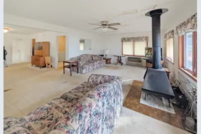 58 N Lake Avenue, Fox Lake, IL 60020 - Photo 7
