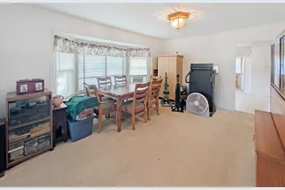 58 N Lake Avenue, Fox Lake, IL 60020 - Photo 9