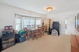 58 N Lake Ave, Fox Lake, IL 60020 - Photo 9