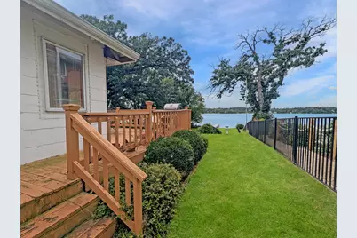 58 N Lake Avenue, Fox Lake, IL 60020 - Photo 15