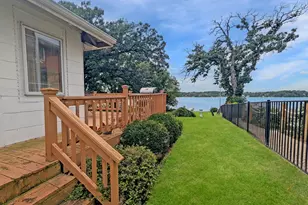 58 N Lake Ave, Fox Lake, IL 60020 - Photo 15