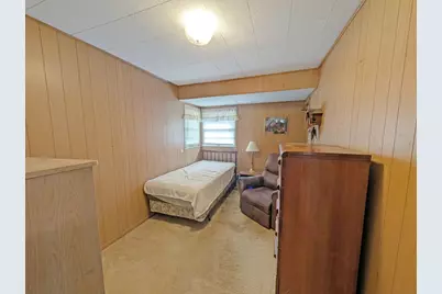 58 N Lake Avenue, Fox Lake, IL 60020 - Photo 11