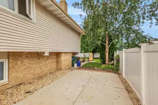 1229 Andrea Dr, New Lenox, IL 60451 - Photo 35