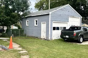 424 S Lincoln Ave, Aurora, IL 60505 - Photo 7